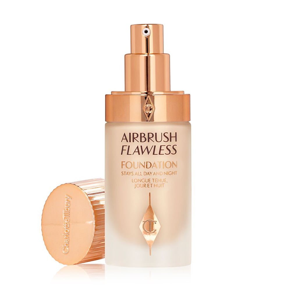Тональна основа для обличчя Charlotte Tilbury Airbrush Flawless Foundation, 4 Neutral, 30 мл